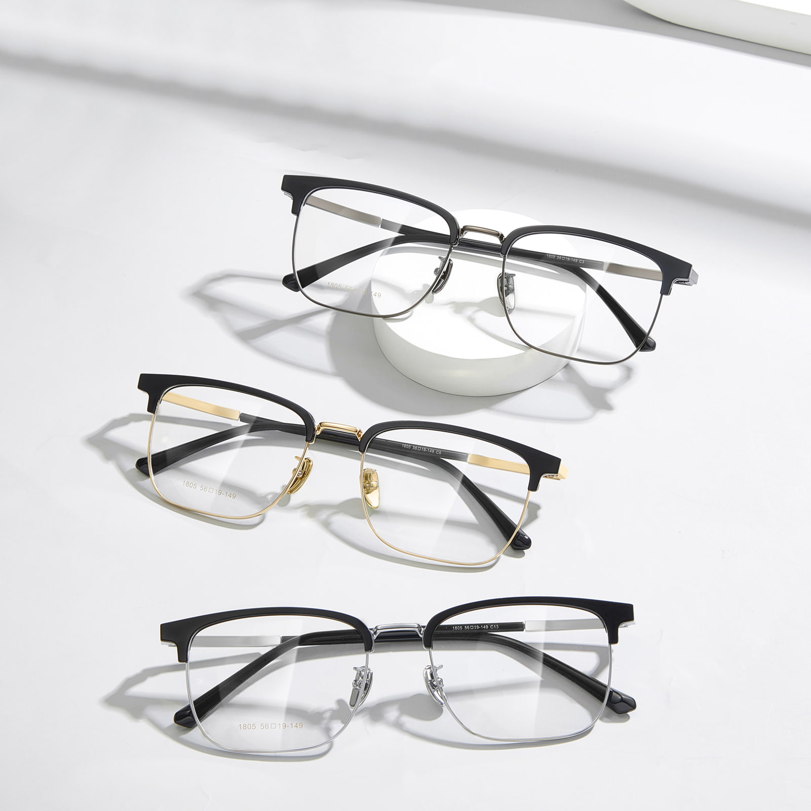 1805 Kacamata Hitam Magnetik Tiga-Dalam-Satu Polarizer Magnetik Lepas Cepat yang Mulus